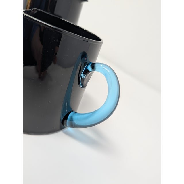 1990s Soichiro Sasakura for Sasaki Japanese Postmodern 'San Marino' Art Glass Pitchers Set of Two For Sale - Image 4 of 10