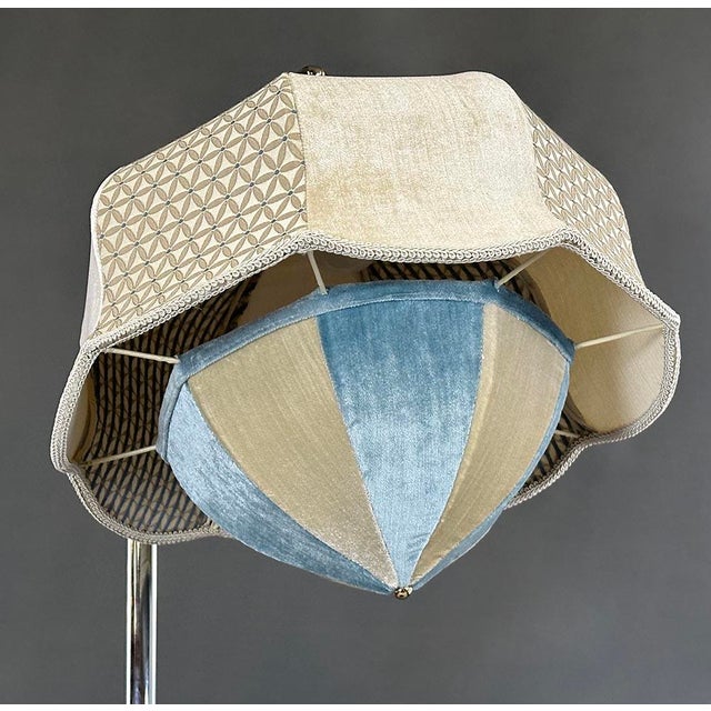 1930s Bauhaus Chrome and Walnut Floor Lamp, 1930s For Sale - Image 5 of 10