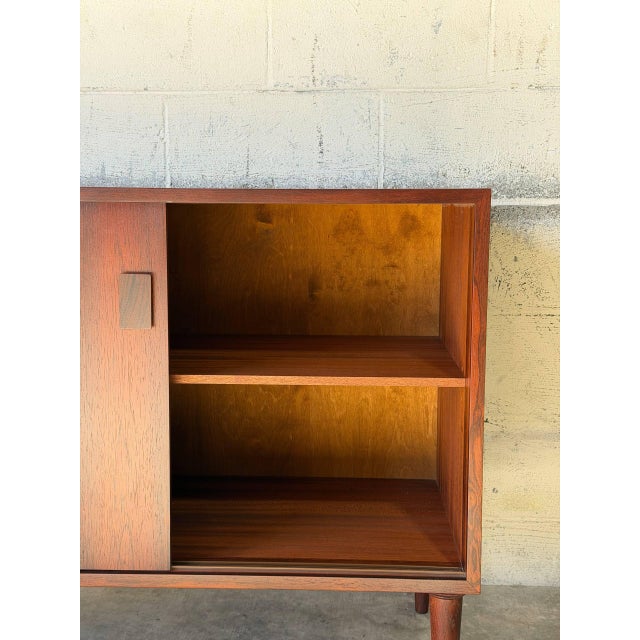 Viby J Rosewood Sliding Door Credenza Sideboard Danish Control Mid-Century Modern 1960s For Sale In Los Angeles - Image 6 of 11