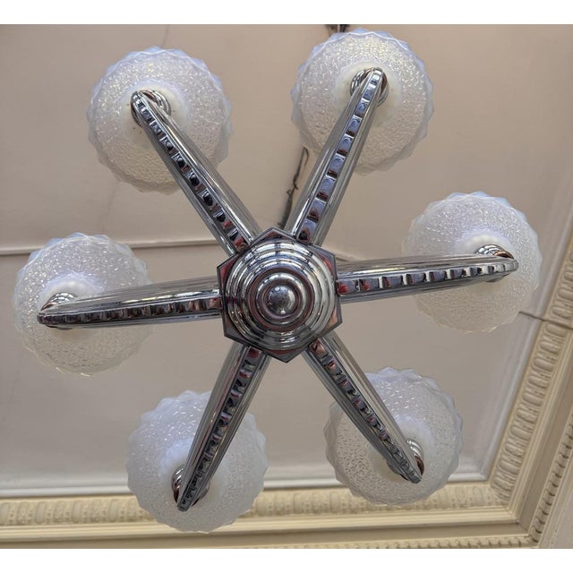 Art Deco Opalescent Glass and Nickel-Plated Bronze Chandelier by Jean Gauthier for Petitot & Ezan, France, 1935 For Sale - Image 11 of 18