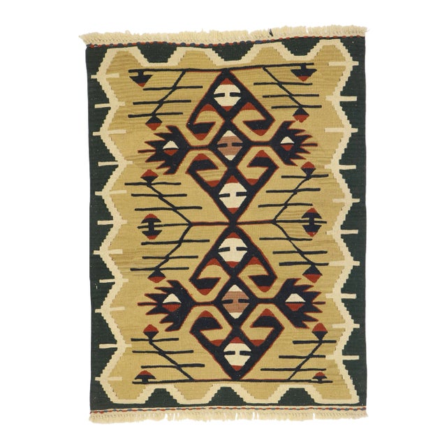 Vintage Persian Shiraz Kilim Rug - 02'10 X 03'09 For Sale