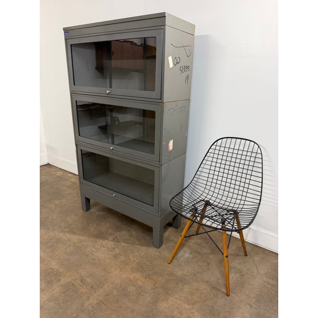 Vintage Industrial Steel Three-Stack Barrister Bookcase, u.s. Government Provenance For Sale - Image 15 of 15