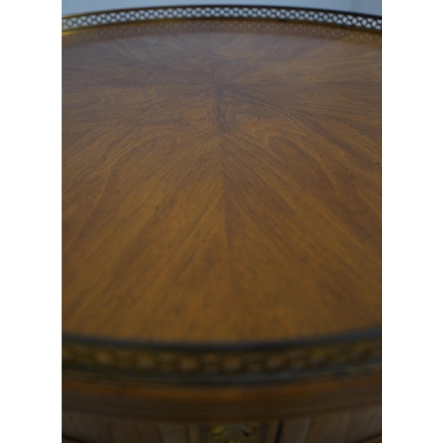 Pair of Henredon Round French Louis XVI Walnut Lamp Tables For Sale - Image 10 of 18