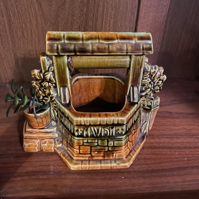 1960s Vintage McCoy Wishing Well Planter For Sale - Image 5 of 8