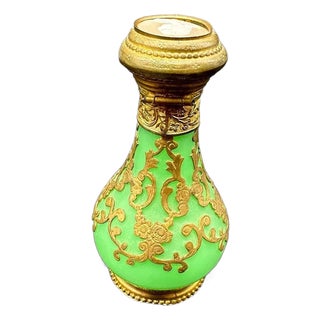 Antique French Ural Perfume Bottle with Cameo on the Lid For Sale