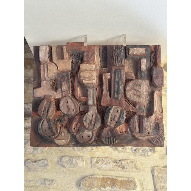 Odile Devauchelle, Anthropomorphic bas-relief, 1960s, Ceramic For Sale - Image 11 of 16