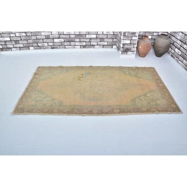 Oushak Handmade Neutral Area Rug, 1960s For Sale - Image 10 of 11