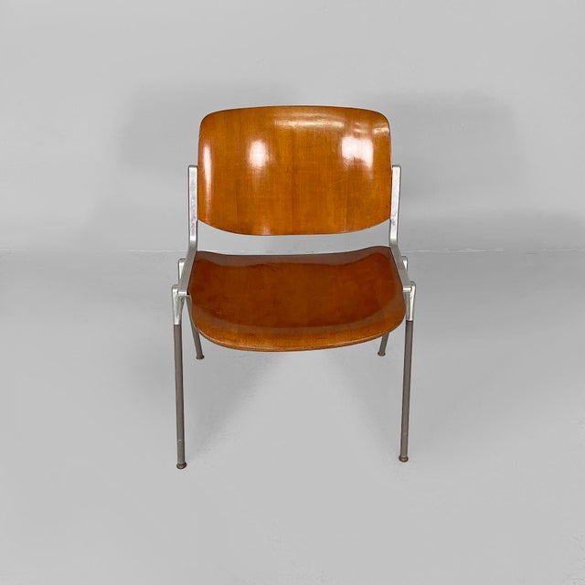Brown Italian Modern Wood DSC Chairs by Giancarlo Piretti for Castelli, 1970s, Set of 6 For Sale - Image 8 of 18