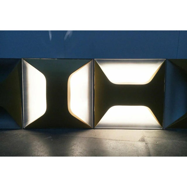 Mid-Century Space Age German Model A247 Oyster Wall Lamps by Dieter Witte for Staff, 1960s, Set of 2 For Sale - Image 11 of 18