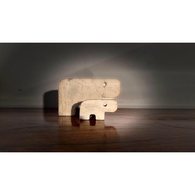 Gold Minimalist Animale Stone Sculpture attributed to Fratelli Manelli, 1970s, Set of 2 For Sale - Image 8 of 17