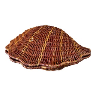Vintage Woven Rattan Clamshell Lidded Basket Trinket Box For Sale