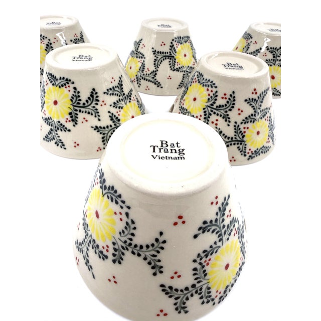 Contemporary Hand-Painted Bat Trang Vietnamese Ceramic Bowls With Yellow Floral Motifs and Chopstick Rests - Set of 6 For Sale - Image 3 of 12