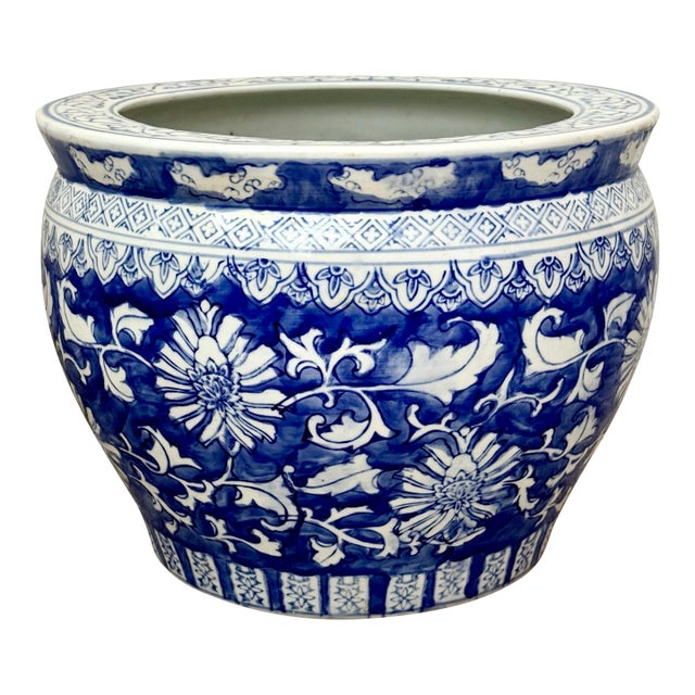 Large Traditional Chinoiserie Blue & White Ceramic Hand Painted Chinese Fish Bowl Jardiniere, Cache Pot, Garden Planter With Botanical Motif For Sale
