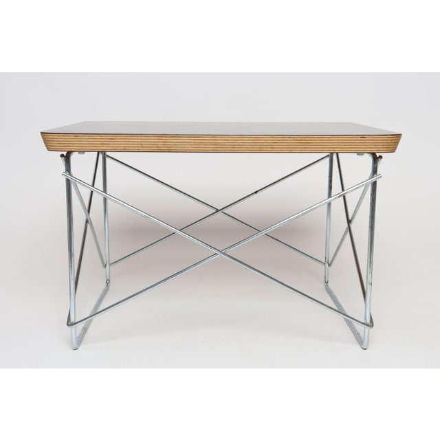 Mid-Century Modern Small Eames for Herman Miller Black Laminate, Plywood, and Chrome LTR SideTable For Sale - Image 3 of 18