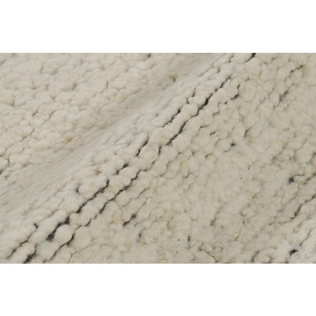 Rug & Kilim’s Contemporary Textural Rug in Tones of Beige-Brown - 6x9 For Sale In New York - Image 6 of 7