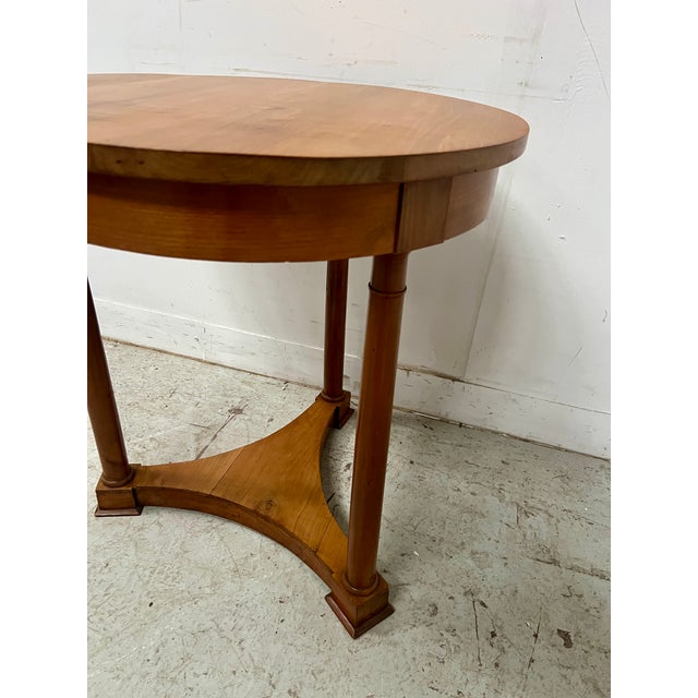 Traditional Empire-Style Round Cherrywood Side Table, 19th Century For Sale - Image 3 of 10