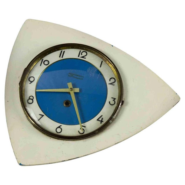 1970s Vintage Plastic Wall Clock, Italy, 1970s For Sale - Image 5 of 5