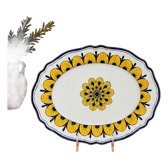 Stratificata Oval Platter | Hand-Painted Italian Serving Platter From Deruta For Sale
