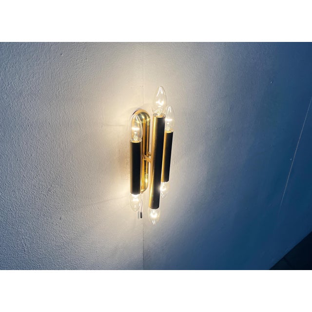 Vintage Hollywood Regency Style Wall Lamp in Brass, 1970s For Sale - Image 11 of 18