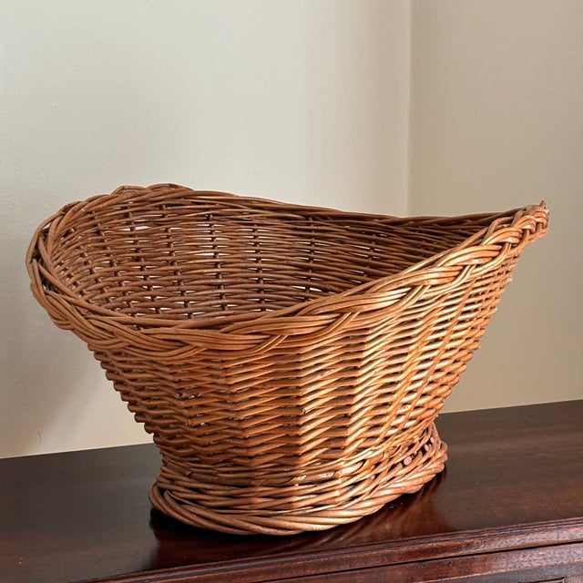 Wood Mid-20th Century French-Style Footed Storage Basket For Sale - Image 7 of 12