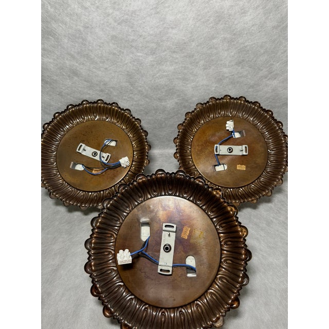 Metal Hollywood Regency Brass and Textured Glass Flush Mount Lights from Sciolari, Italy, 1970s, Set of 3 For Sale - Image 7 of 12