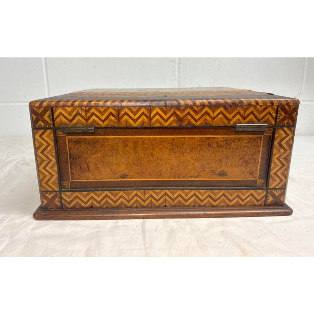Antique 19th Century Handmade Inlaid Marquetry Parquetry Wood Jewelry Sewing Box For Sale - Image 12 of 17