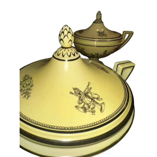 Ceramic Pair of Vintage Mottahedeh Yellow and Black Creil Tureens For Sale - Image 7 of 13