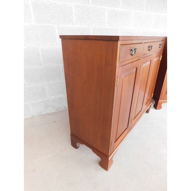 Kittinger Kittinger Mahogany Georgian Style Storage Cabinets Servers - A Matching Pair For Sale - Image 4 of 15