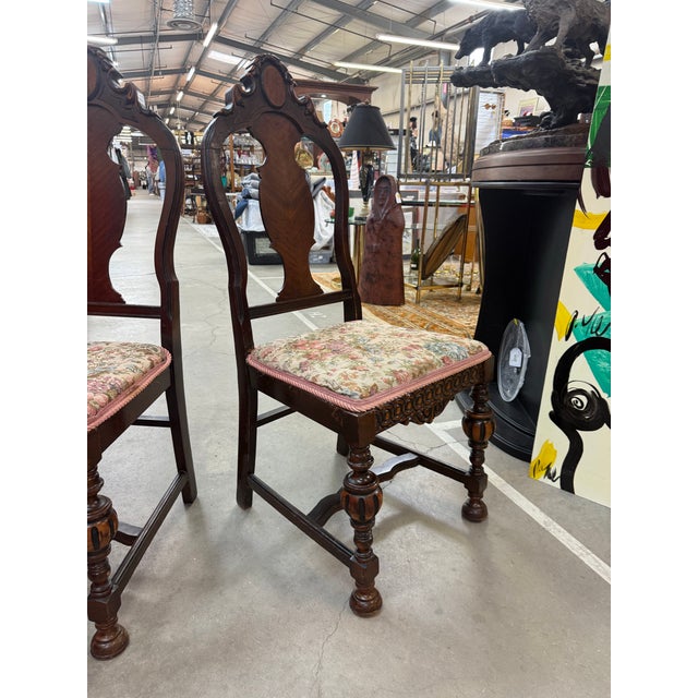 1920s Queen Ann Style Hand Carved European English Tudor Style Dining Side Chair Pair For Sale - Image 4 of 10