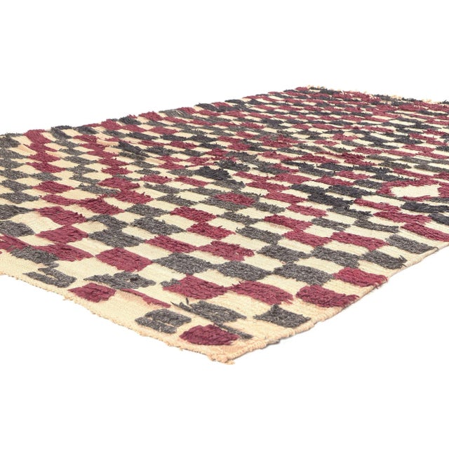 20402 Vintage Rehamna Moroccan Rug, 05'02 x 07'07. Discover the allure of this hand-knotted wool vintage Moroccan rug,...