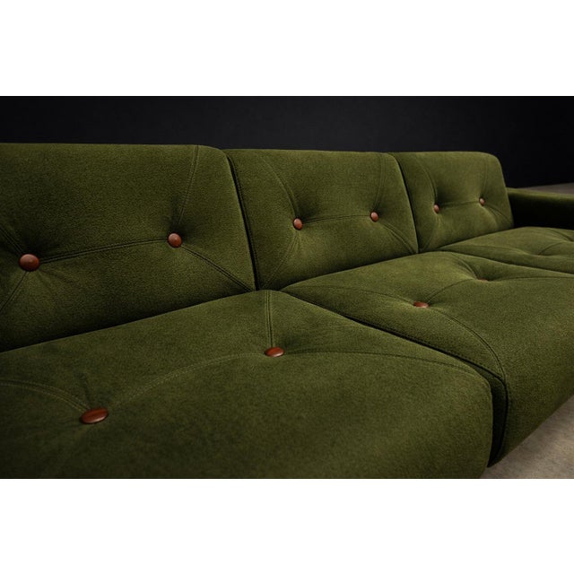 Pullman” Sofa in Deep Olive Mohair with Rosewood Buttons by Jorge Zalszupin for L’Atelier, Brazil, 1970s — Lot 145 For Sale In New York - Image 6 of 17
