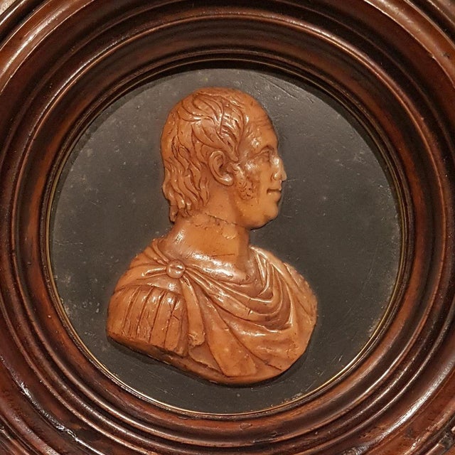 19th Century Bas Relief with Profile of Ferdinando IV Borbone For Sale - Image 4 of 6