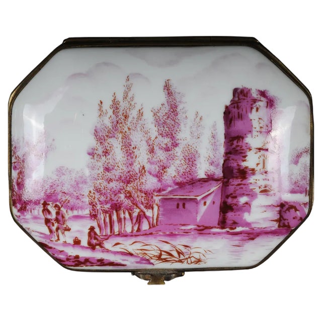 19th Century Decorative Sèvres Box For Sale