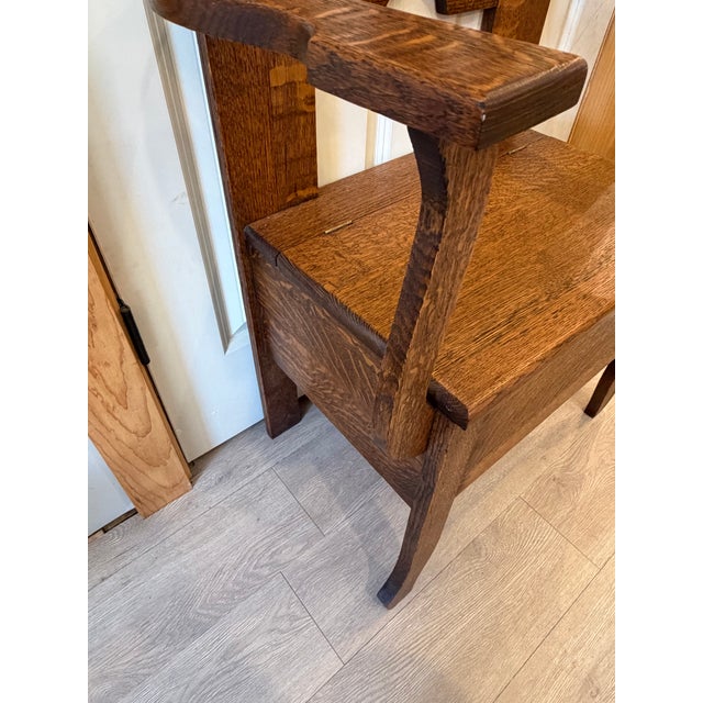Wood 1920s Victorian Oak Hall Tree W/ Storage Bench Seat For Sale - Image 7 of 12
