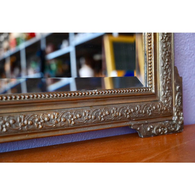 1920s Gilded Neo-Baroque Style Wall Mirror with Stuccoed Wood and Beveled Glass, 1930s For Sale - Image 5 of 9