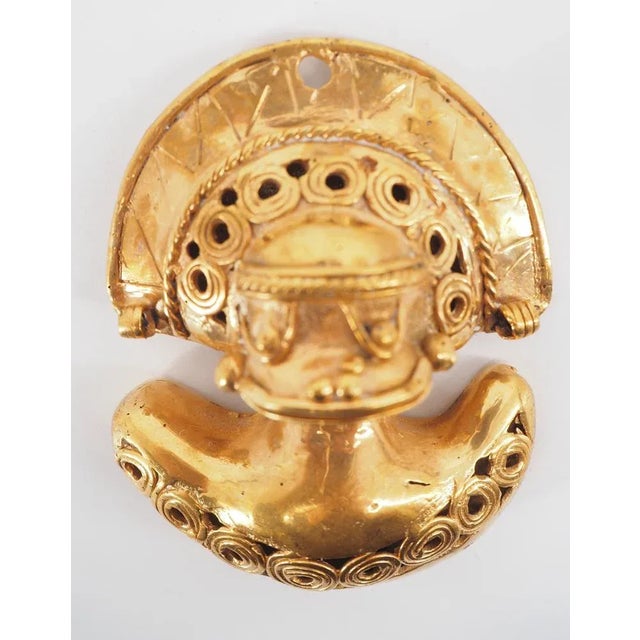 Colombian Taïrona Tumbago Statuette of Shaman Warrior For Sale - Image 5 of 6