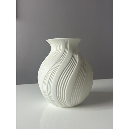 Bisque Porcelain 0216 Vase by Manfred Frey for Kaiser For Sale - Image 9 of 11