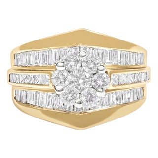 14K Yellow Gold 2-1/3 Cttw Diamond Cluster Channel Set Chevron Shaped Engagement Ring (H-I Color, SI1-SI2 Clarity) - Ring Size 7 For Sale