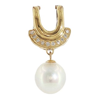 Late 20th Century 18k Two Tone Pearl and Diamond Two Sided Clip Pendant For Sale