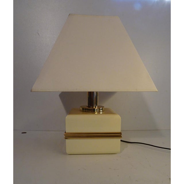 Ivory Colored Epoxy Cube Table Lamp from Bicchielli Italy For Sale - Image 11 of 14