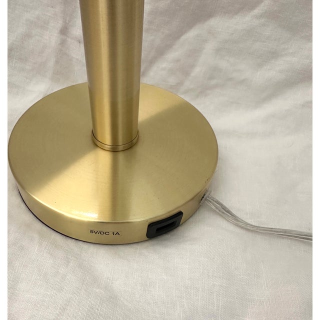Gold Pair of Brushed Gold & Lucite Table Lamps For Sale - Image 8 of 10