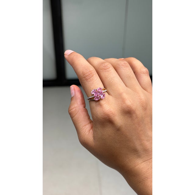 Art Nouveau Art Nouveau 14k Yellow Gold 1.66ct Pink Sapphire & Diamond Cluster Bypass Ring Size 5.5 For Sale - Image 3 of 16