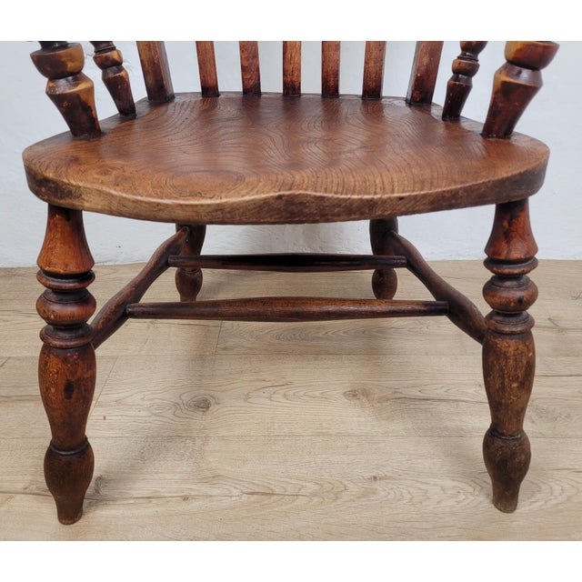 Windsor Kitchen Armchair in Elm, 1880 For Sale - Image 10 of 16