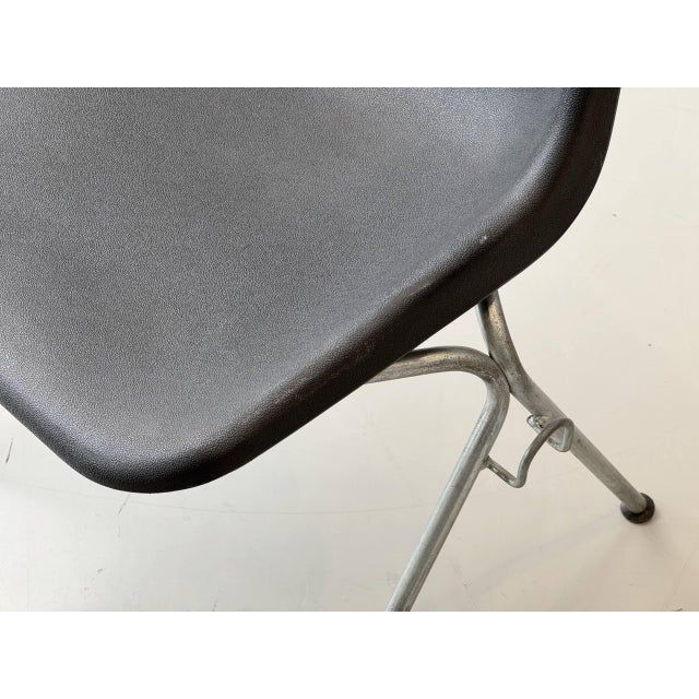 Polyside Chair by Robin Day for Hille, 1970s For Sale - Image 16 of 17