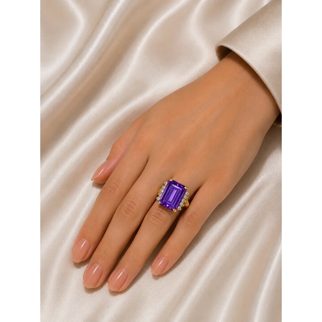 Art Deco 14K Yellow Gold Diamond Amethyst Antique Statement Ring, Size 5.5 For Sale - Image 3 of 3