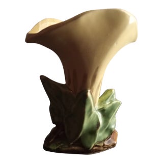 Vintage 1950s McCoy Calla Lilly Vase For Sale