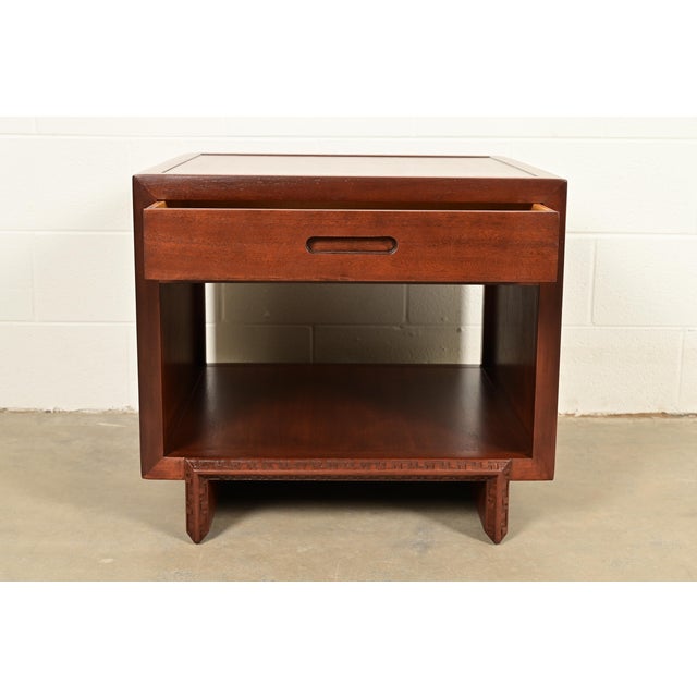 1950s Frank Lloyd Wright for Heritage Henredon Taliesin Mahogany Nightstand or Side Table, Newly Refinished For Sale - Image 5 of 16