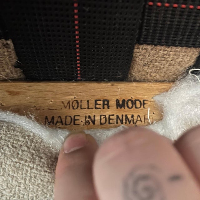 Mid-Century Modern 6 Original j.l. Møller Model 85 Danish Teak Ladderback Dining Chairs For Sale - Image 3 of 17