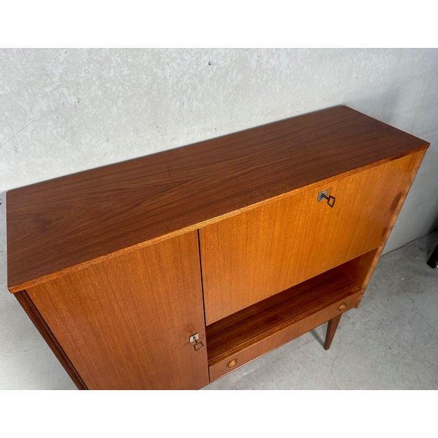 Vintage Highboard in Teak and Bakelite, 1950s For Sale - Image 15 of 17