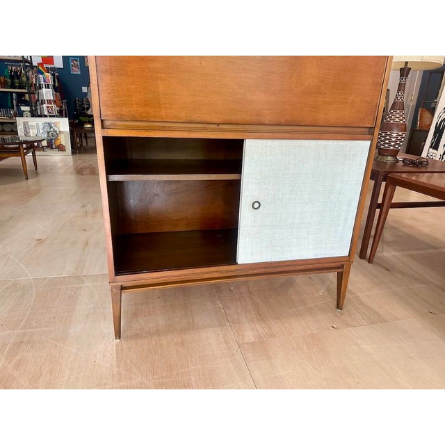 Original Paul McCobb Secretary Desk for Planner Group For Sale In Boston - Image 6 of 17